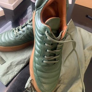 Leandro Lopez leather sneakers